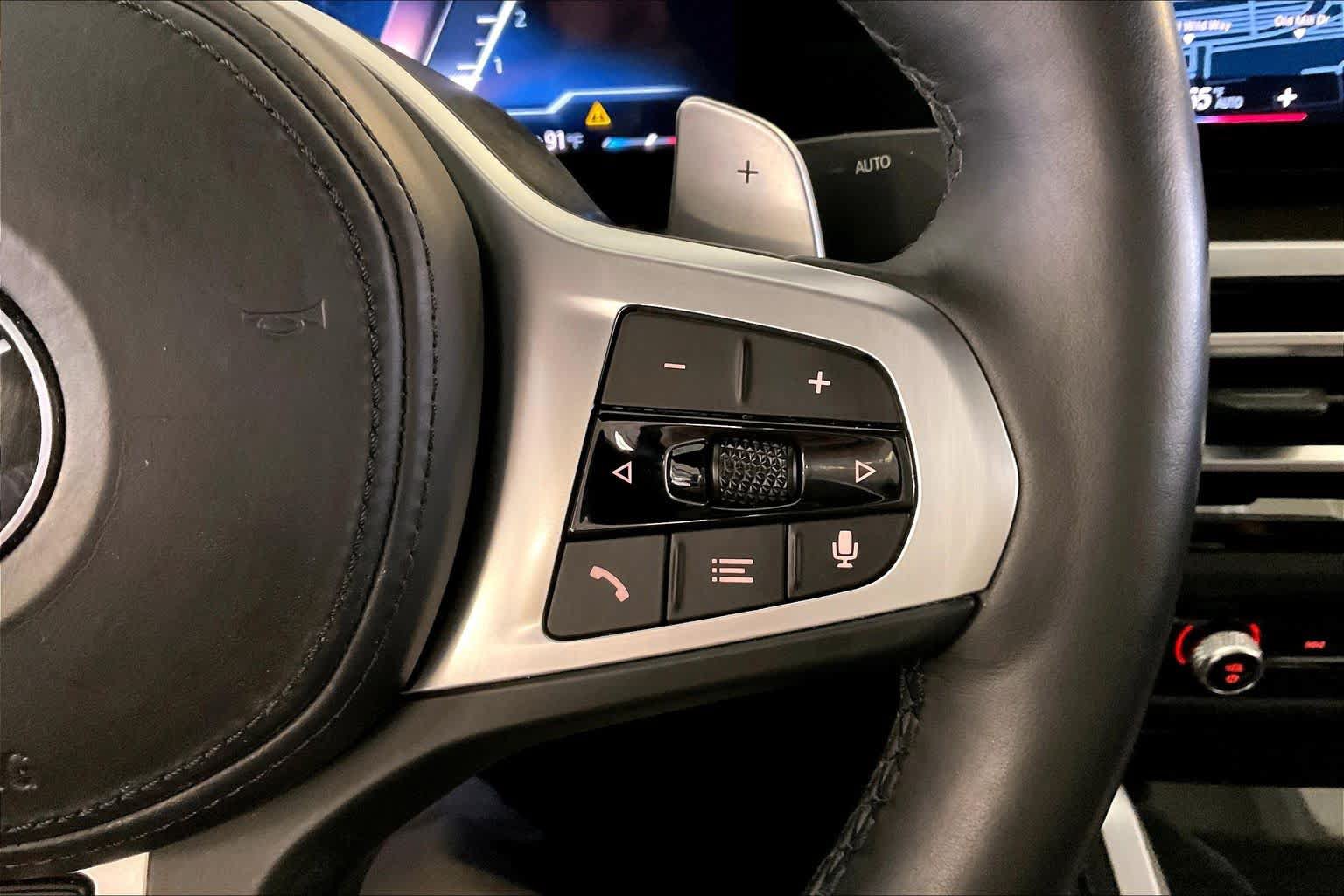Used 2024 BMW M440i Coupe w/ Premium Package RWD image 23