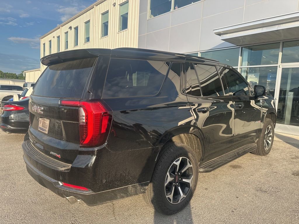 Used 2026 GMC Yukon AT4 w/ AT4 Preferred Package AWD/4WD image 3
