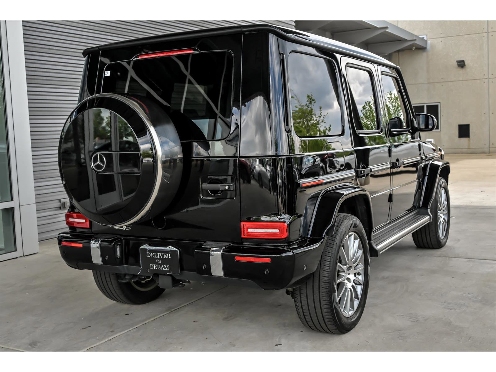 Used 2022 Mercedes-Benz G 550 image 8