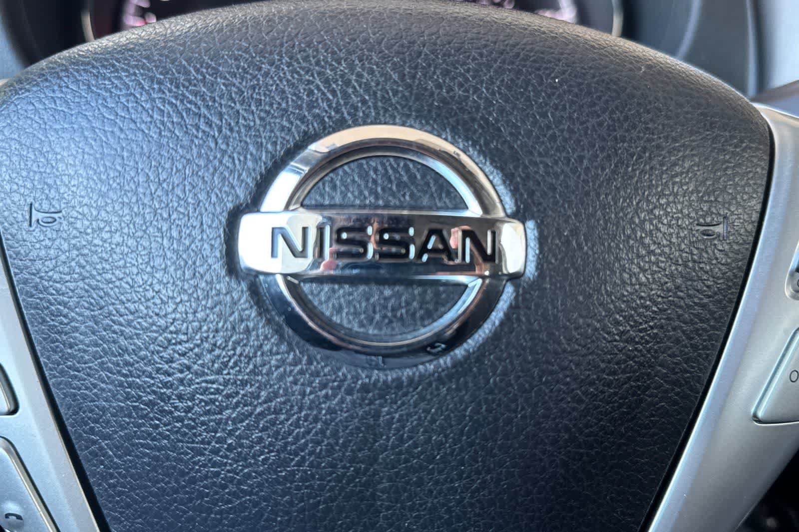 Used 2017 Nissan Versa SV FWD image 29