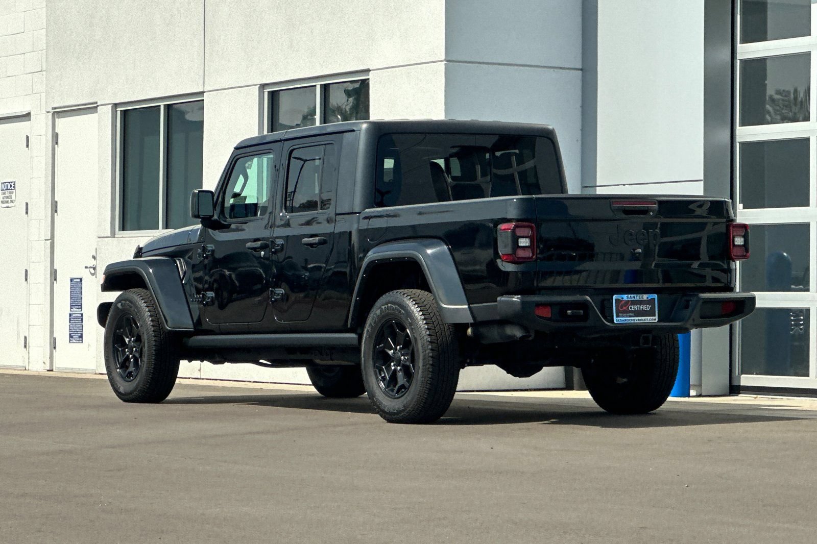 Used 2021 Jeep Gladiator Sport AWD/4WD image 6