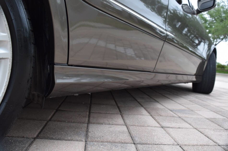 Used 2008 Mercedes-Benz E 350 4MATIC Sedan image 35