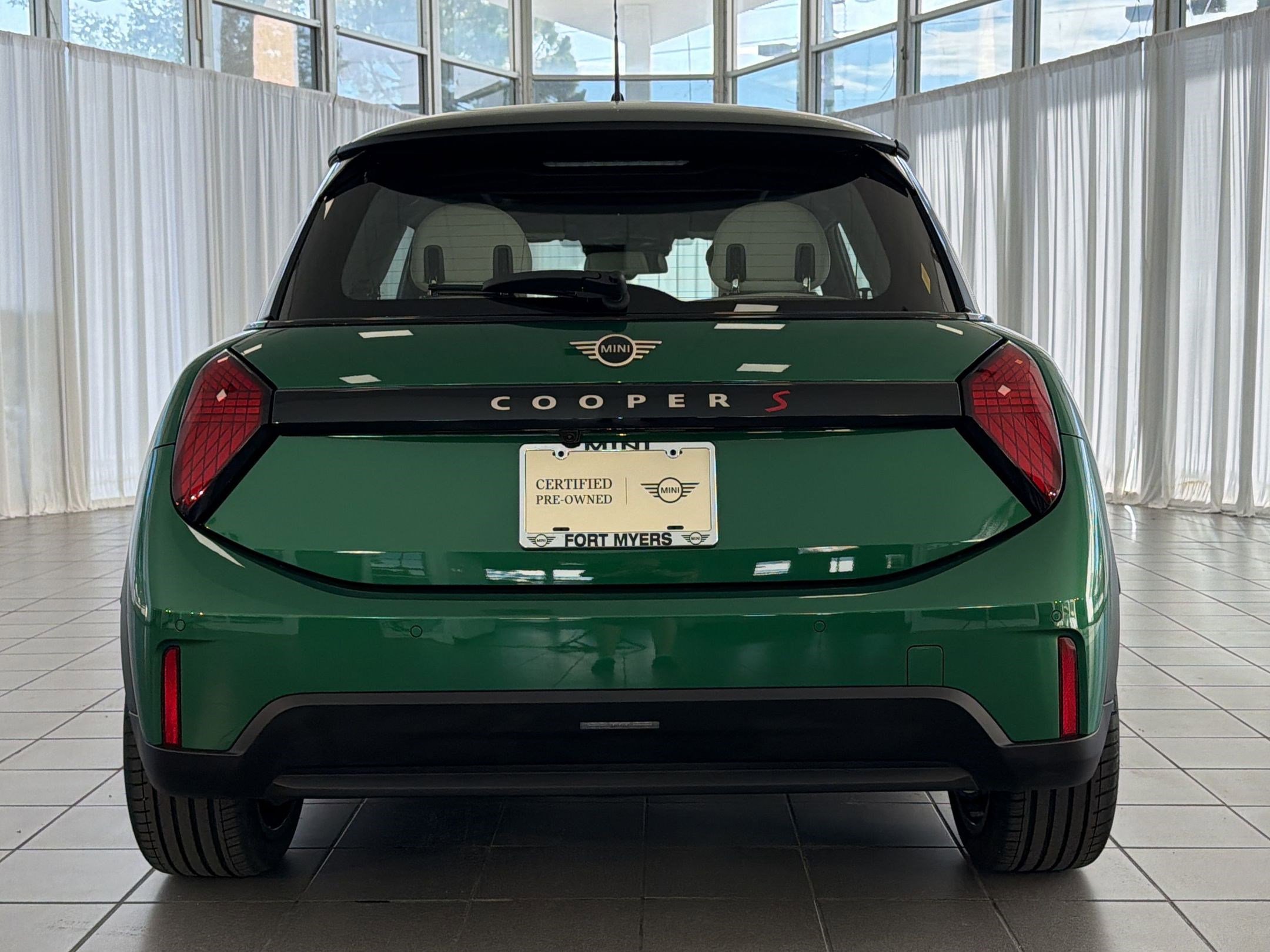 Certified 2025 MINI Cooper S FWD image 10