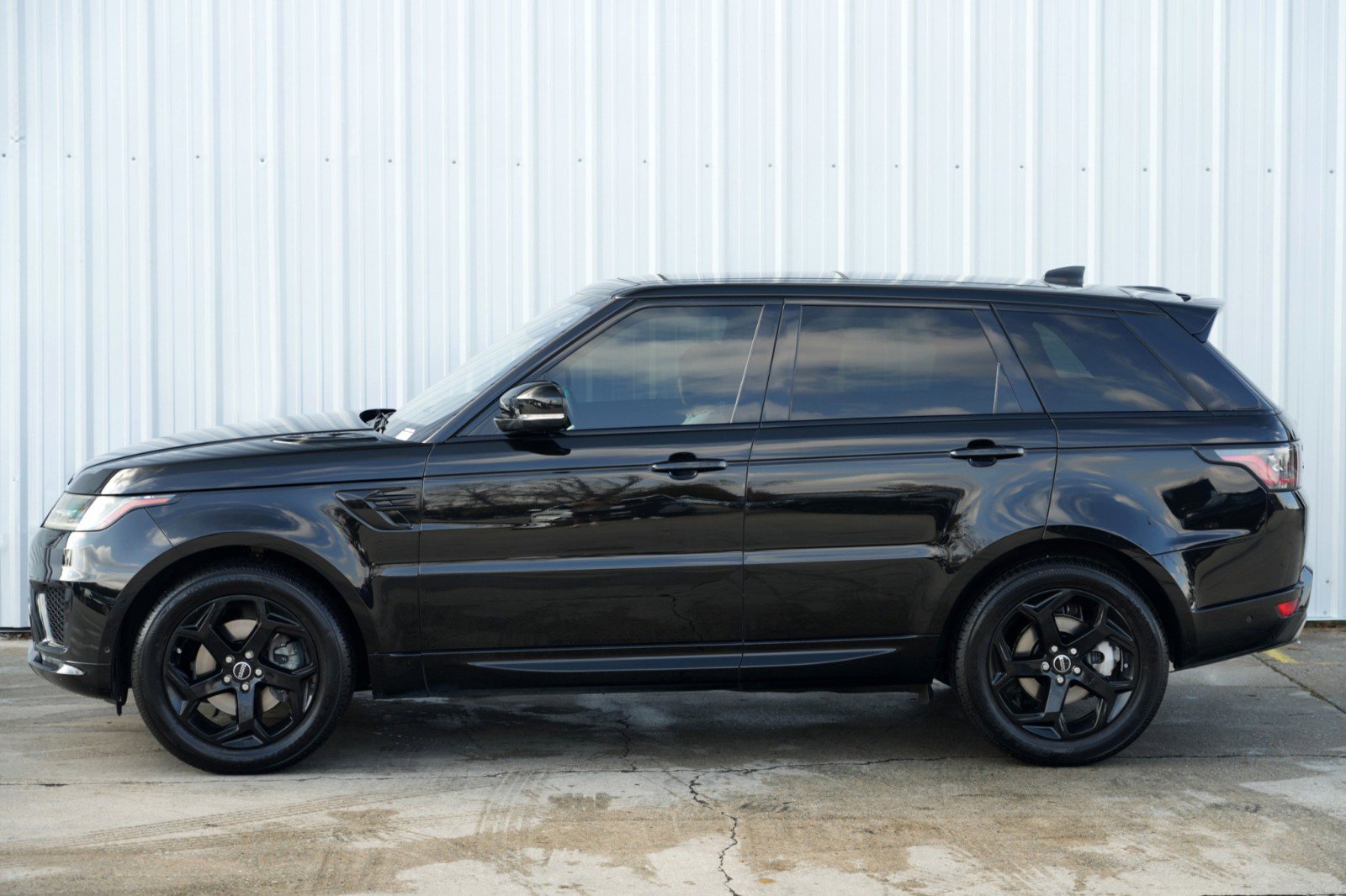 Used 2018 Land Rover Range Rover Sport HSE image 53