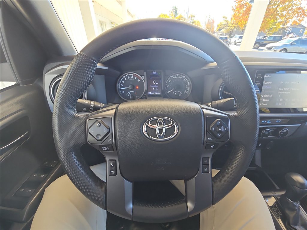 Used 2023 Toyota Tacoma TRD Off-Road AWD/4WD image 11