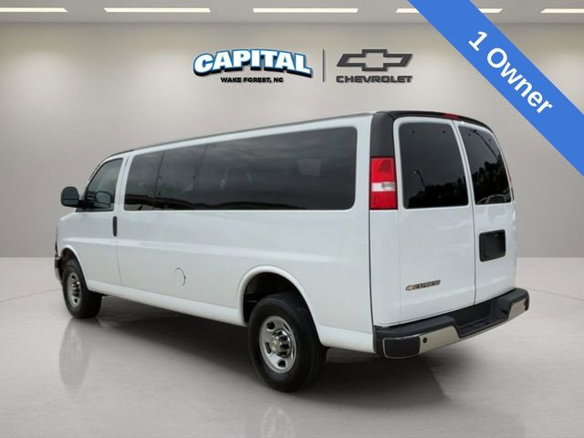 Used 2024 Chevrolet Express 3500 LT w/ LT Preferred Equipment Group RWD image 3