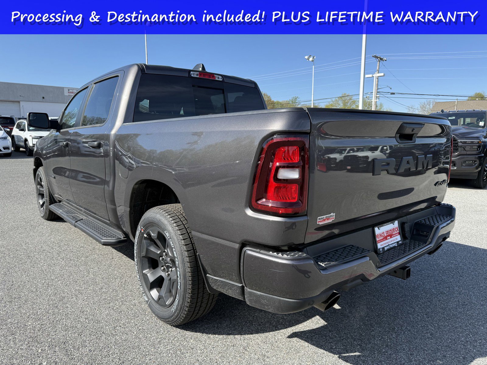 New 2026 RAM 1500 Express AWD/4WD image 5