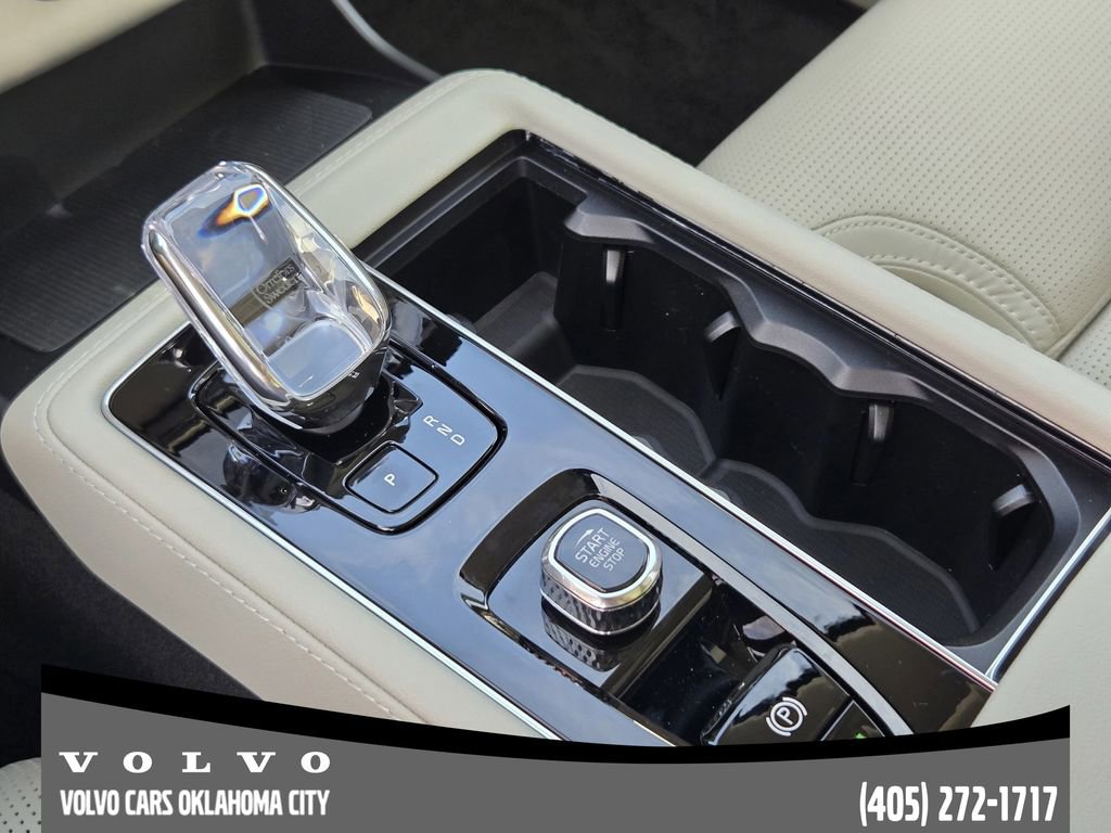 Used 2026 Volvo XC90 B6 Ultra w/ Protection Package Premier image 19
