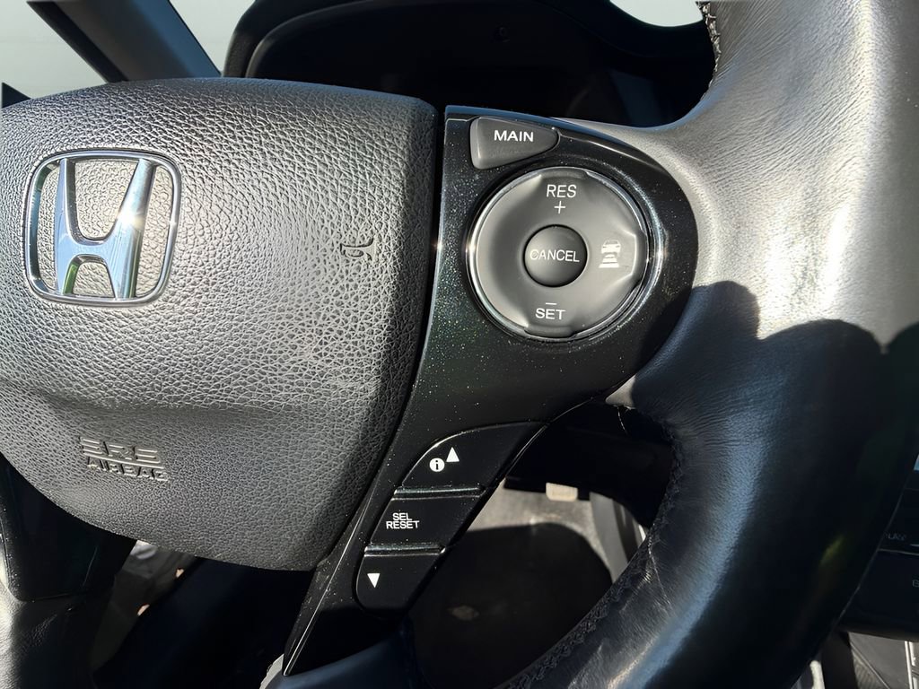 Used 2014 Honda Accord Touring image 28