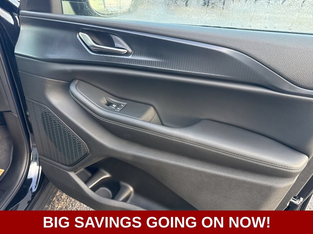 New 2025 Jeep Grand Cherokee L Laredo AWD/4WD image 49