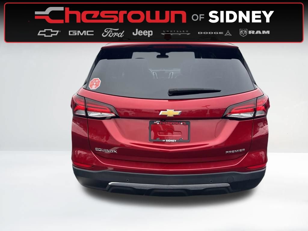 Used 2024 Chevrolet Equinox Premier FWD image 4