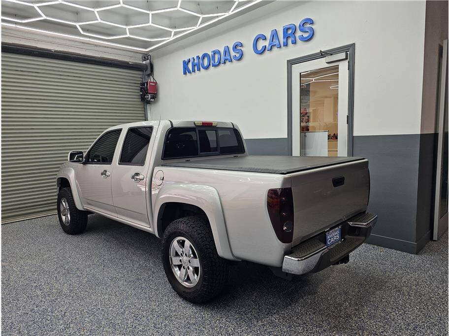 Used 2011 Chevrolet Colorado LT AWD/4WD image 3