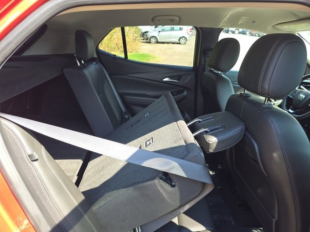 Certified 2024 Buick Encore GX Sport Touring w/ Comfort Package image 32