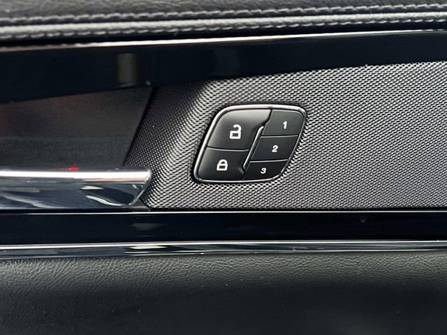 Used 2023 Lincoln Nautilus Reserve w/ Equipment Group 201A image 18