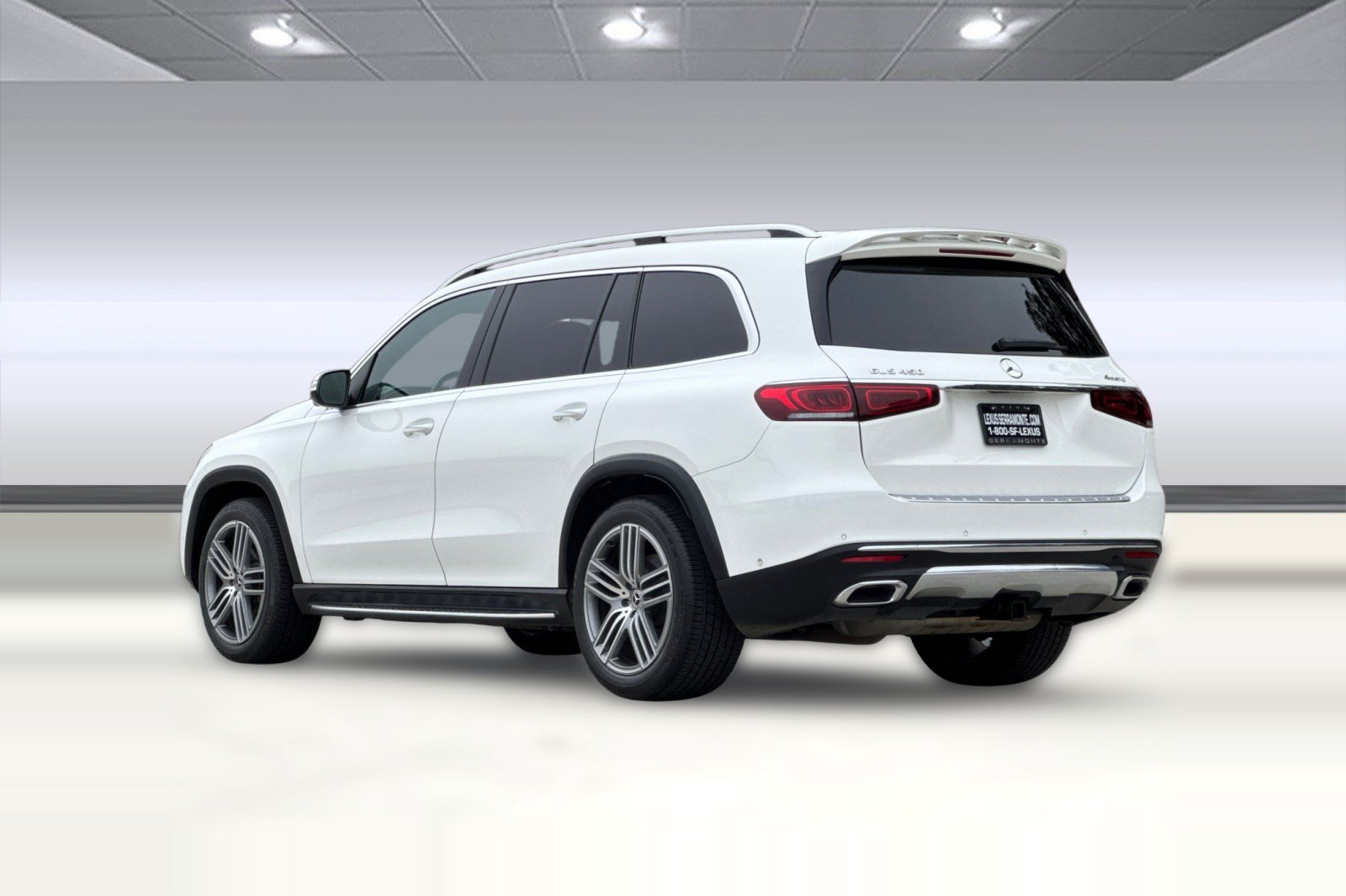 Used 2021 Mercedes-Benz GLS 450 4MATIC image 3