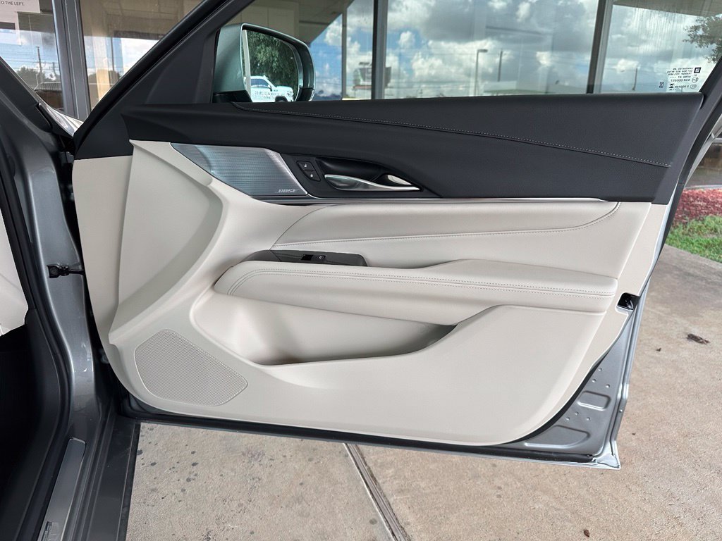New 2026 Cadillac CT4 Luxury w/ Sun And Sound Package RWD image 32