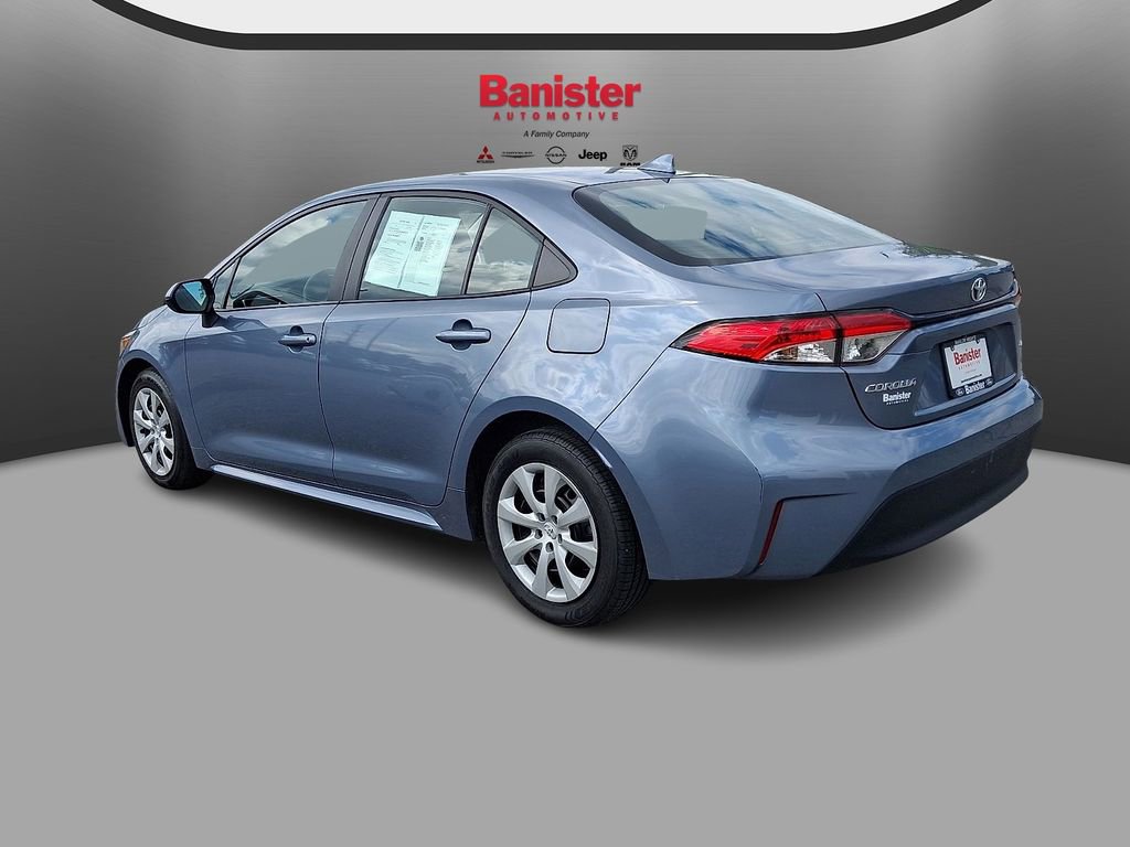 Used 2024 Toyota Corolla LE FWD image 6