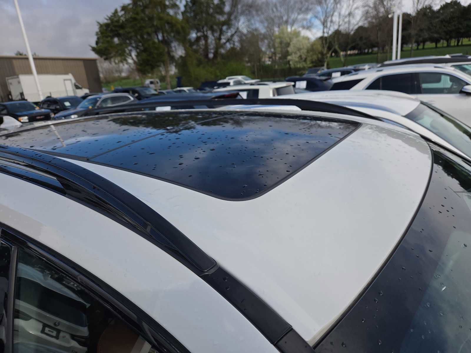 Used 2020 BMW X7 M50i w/ Dynamic Handling Package image 3