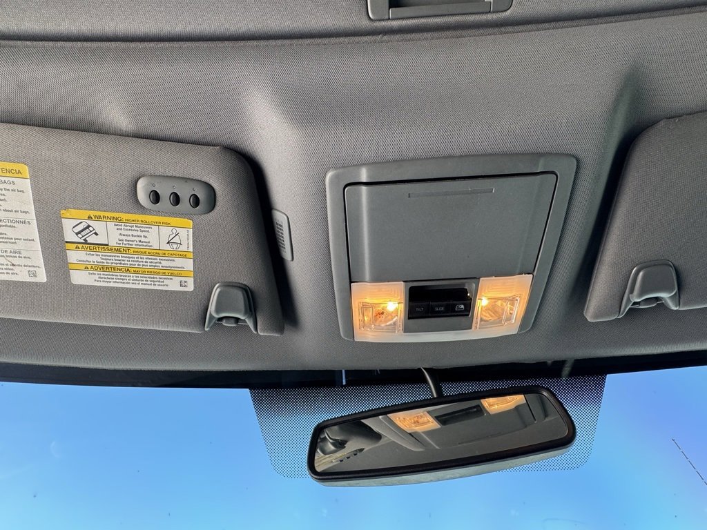 Used 2012 Ford F150 Lariat w/ Lariat Chrome Pkg image 27