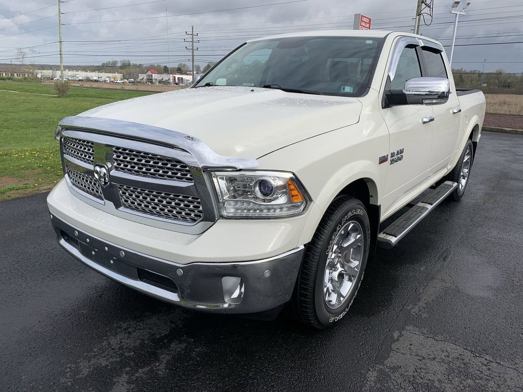 Used 2016 RAM 1500 Laramie w/ Convenience Group image 4