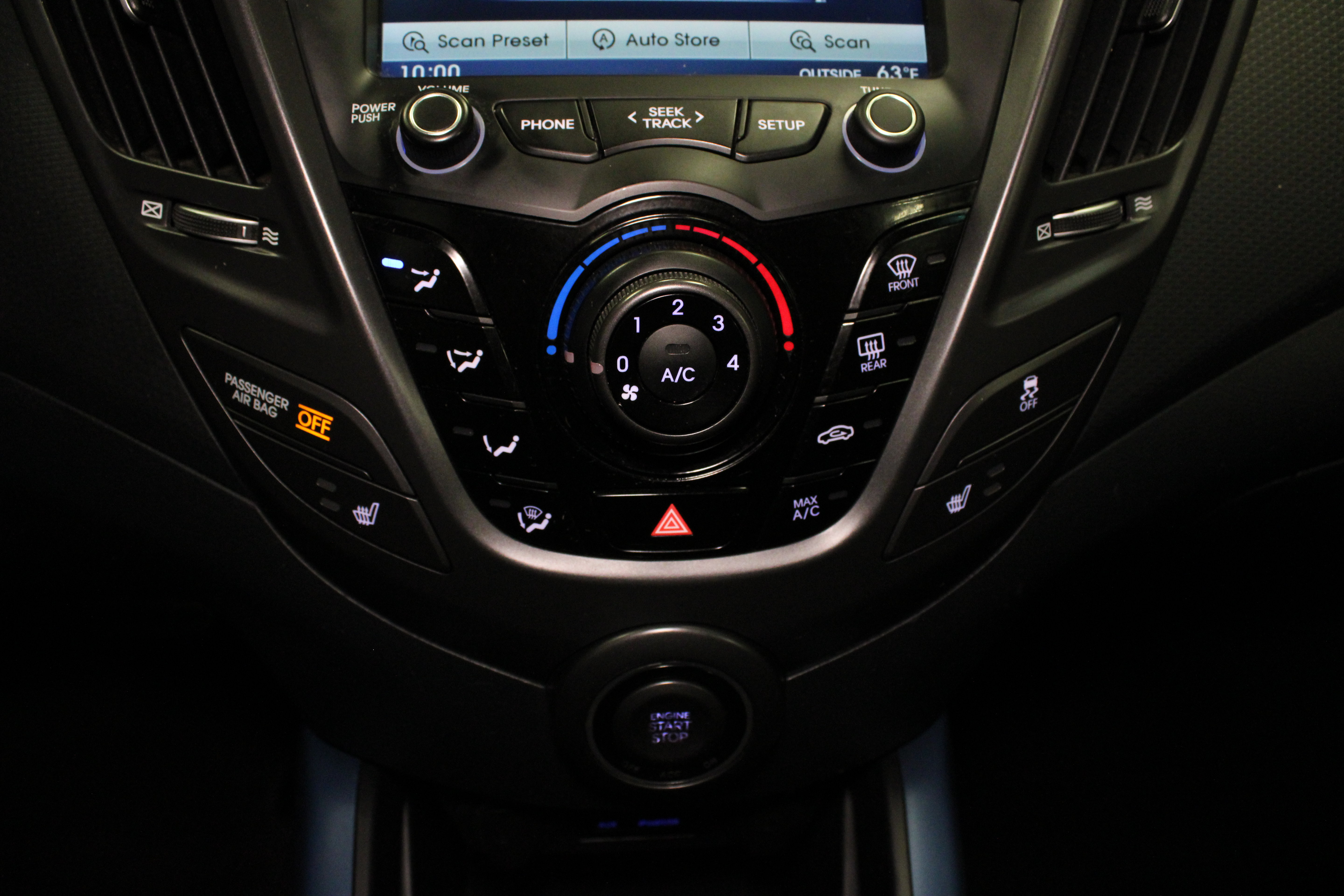 Used 2013 Hyundai Veloster Turbo FWD image 22