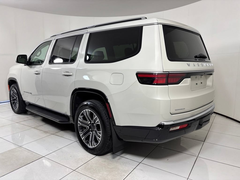 Used 2022 Jeep Wagoneer Series III w/ Convenience Group I AWD/4WD image 3