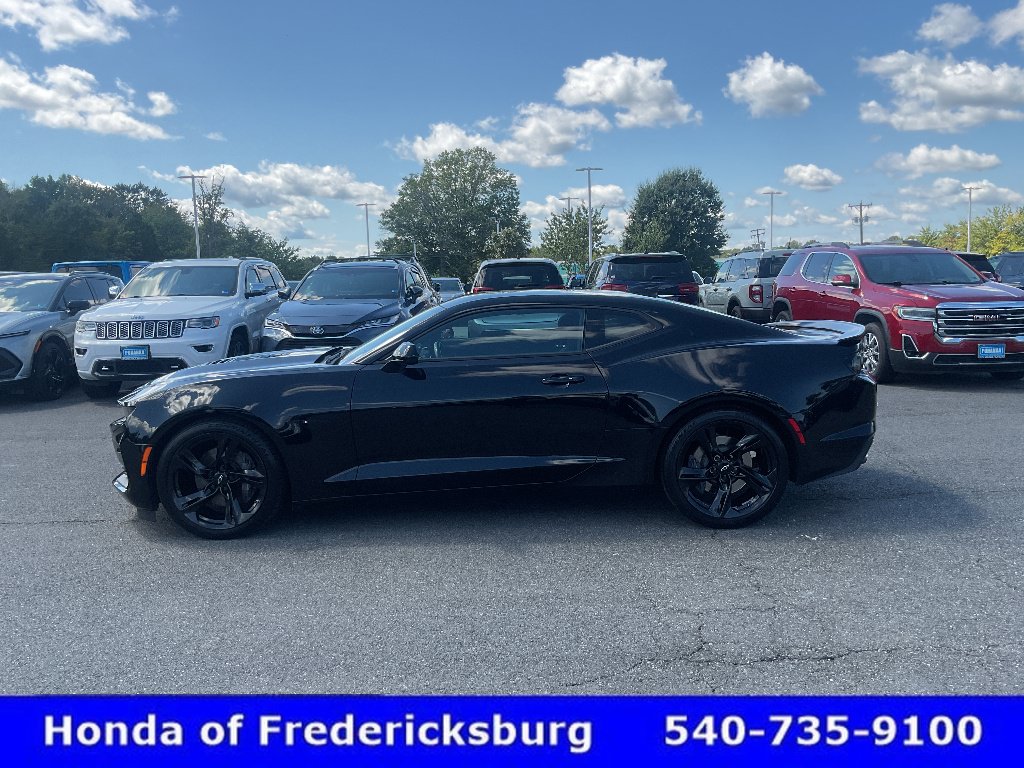 Used 2022 Chevrolet Camaro SS RWD image 3