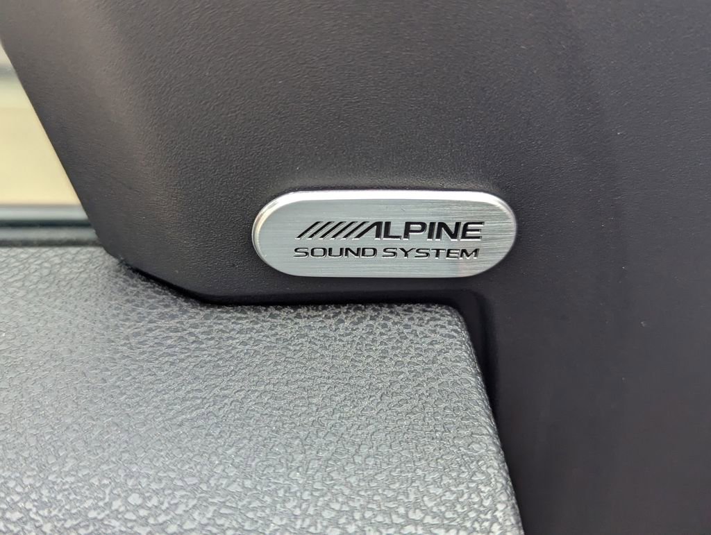 Used 2023 Dodge Charger Scat Pack RWD image 17