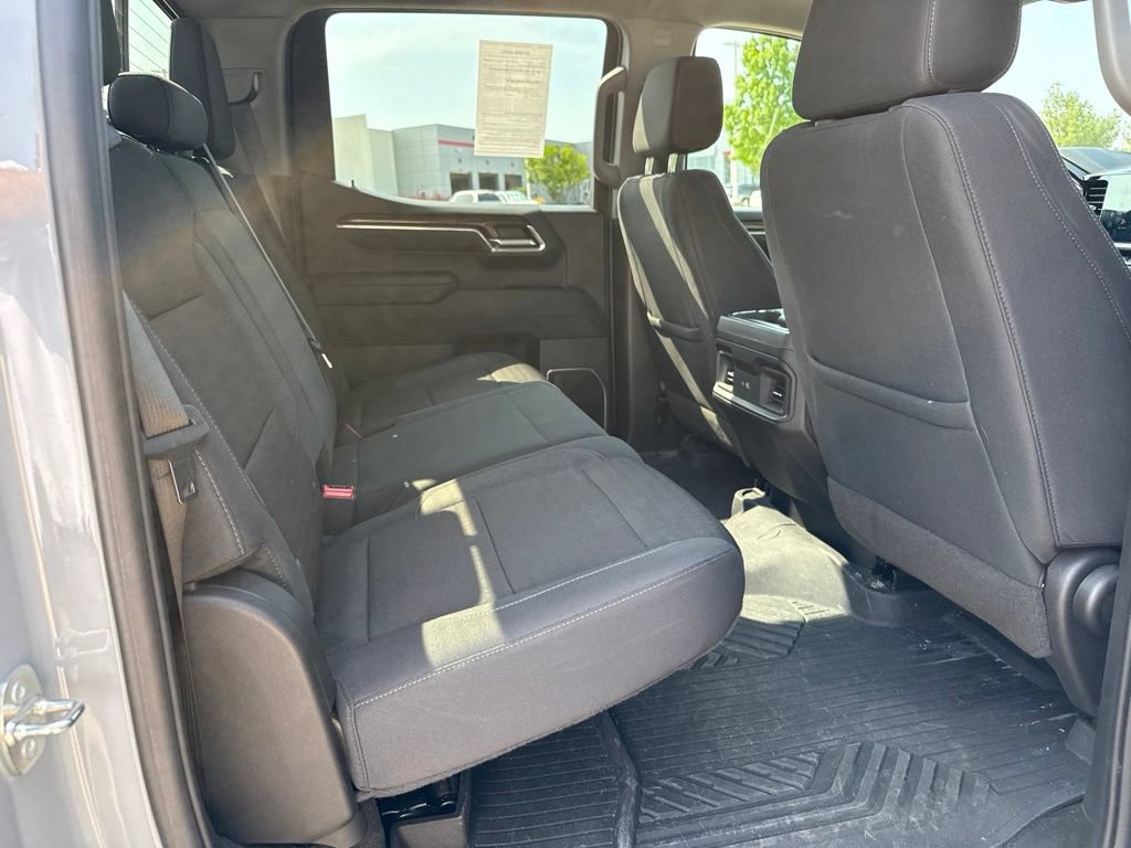 Used 2024 Chevrolet Silverado 1500 RST w/ Convenience Package II AWD/4WD image 16