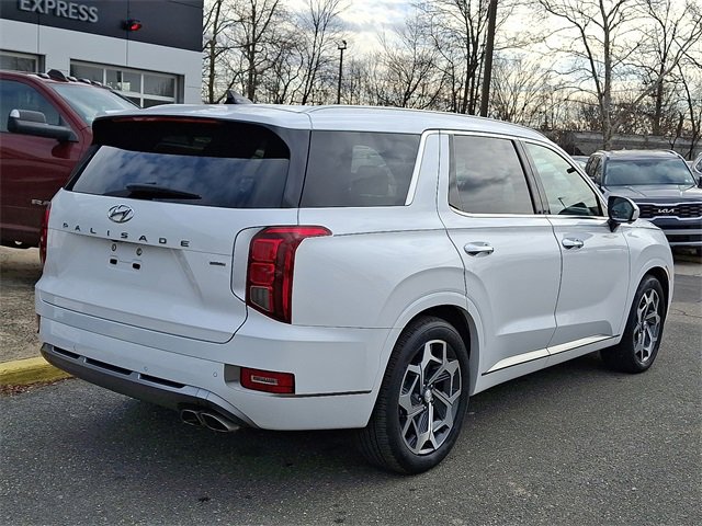 Used 2022 Hyundai Palisade Calligraphy image 6
