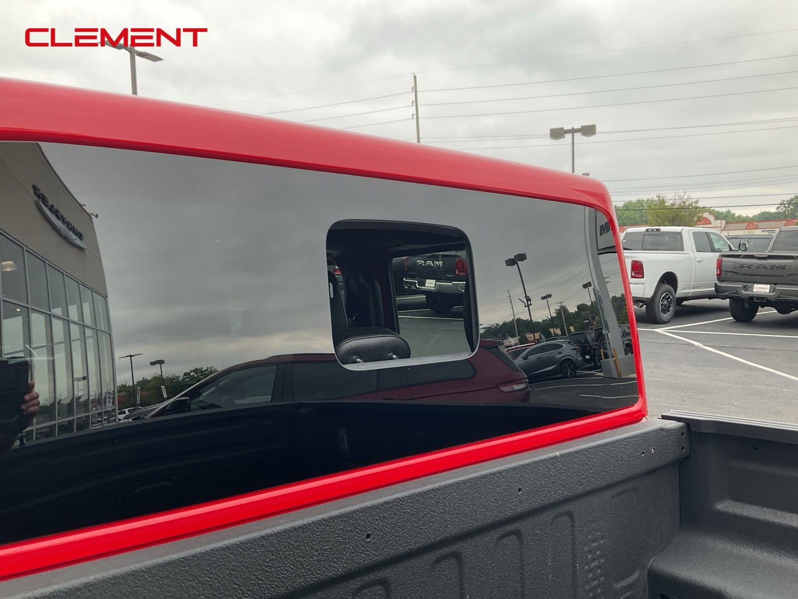 Used 2021 Jeep Gladiator Rubicon w/ Uconnect 4C Nav & Sound Group image 25