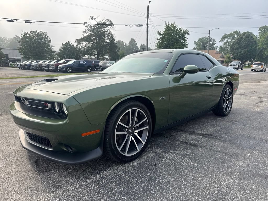 Used 2023 Dodge Challenger R/T w/ Cold Weather Group RWD image 3