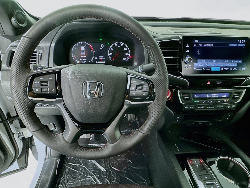 New 2026 Honda Ridgeline Black Edition image 16