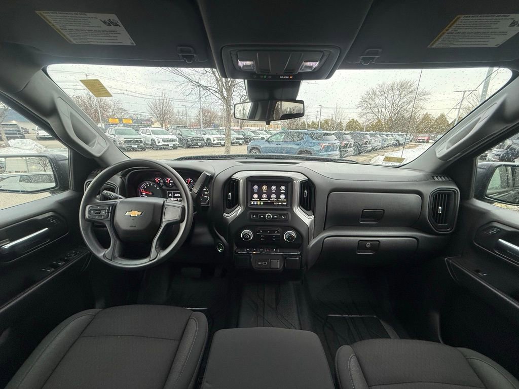 Used 2023 Chevrolet Silverado 1500 Custom image 32