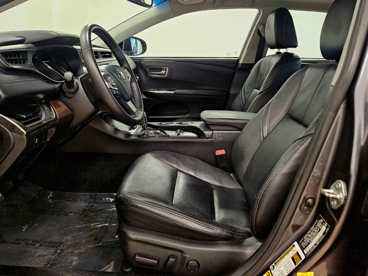 Used 2013 Toyota Avalon XLE Premium image 9