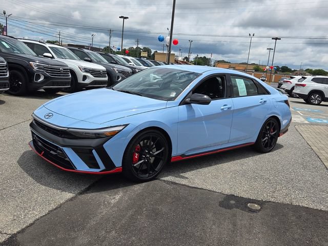 Used 2025 Hyundai Elantra N FWD image 3