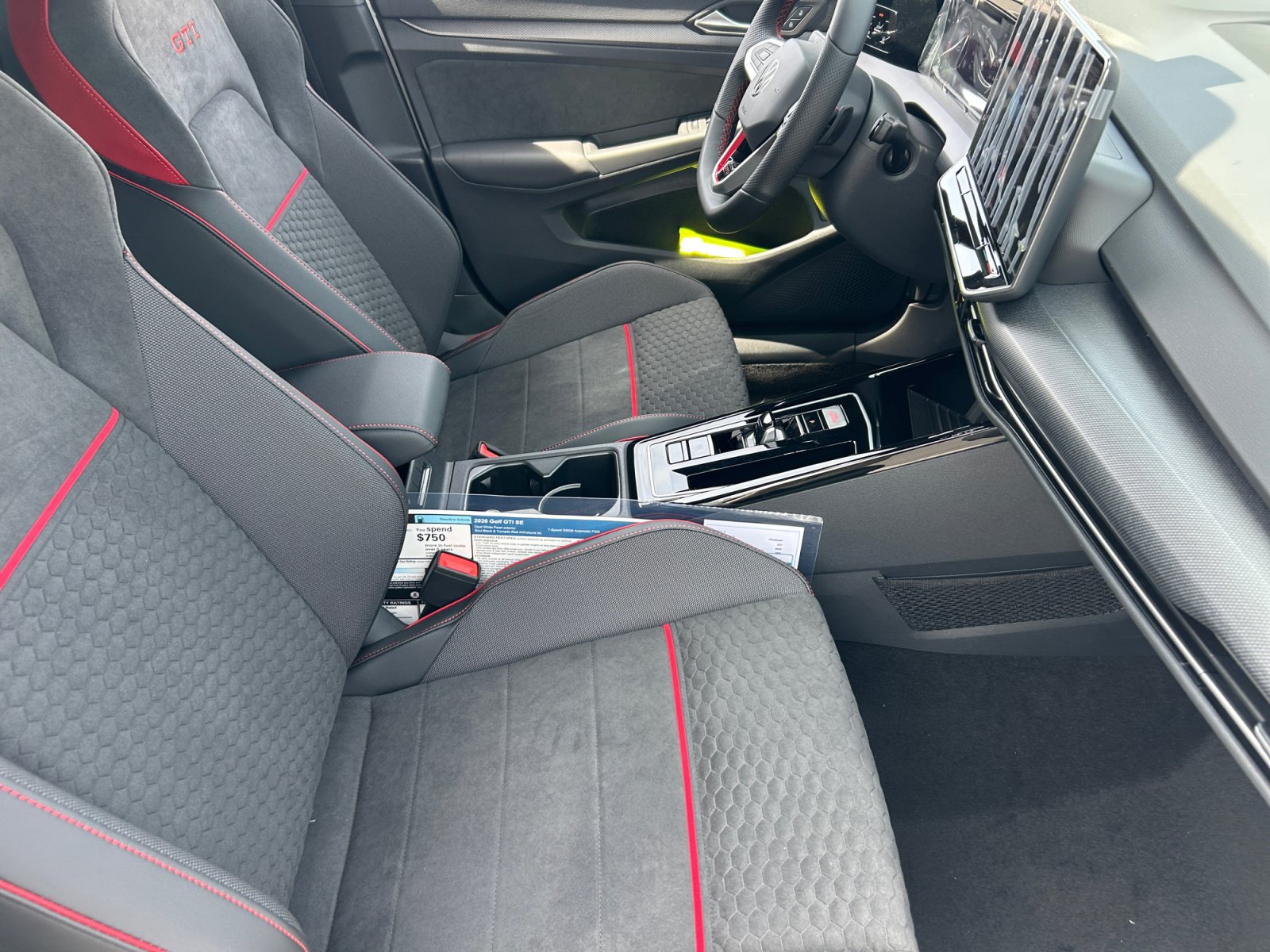 New 2026 Volkswagen Golf SE FWD image 18