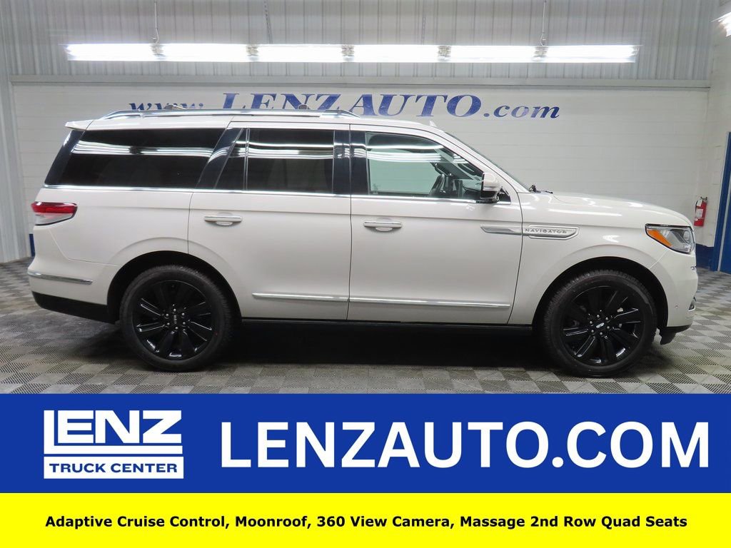 Used 2024 Lincoln Navigator Reserve w/ Equipment Group 201A image 1