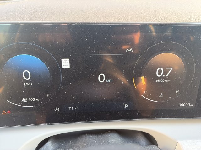 Used 2025 Hyundai Tucson SEL AWD/4WD image 15