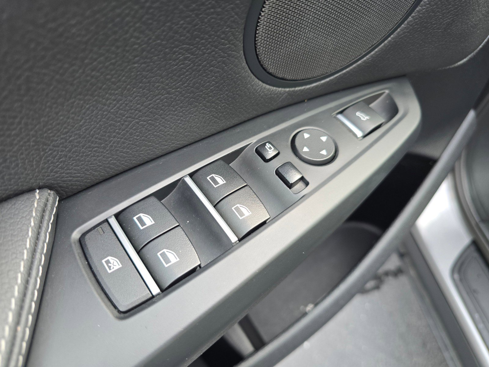 Used 2016 BMW X3 xDrive28i image 26