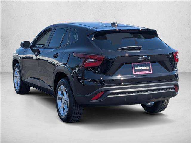 New 2026 Chevrolet Trax LS w/ LS Convenience Package FWD image 9
