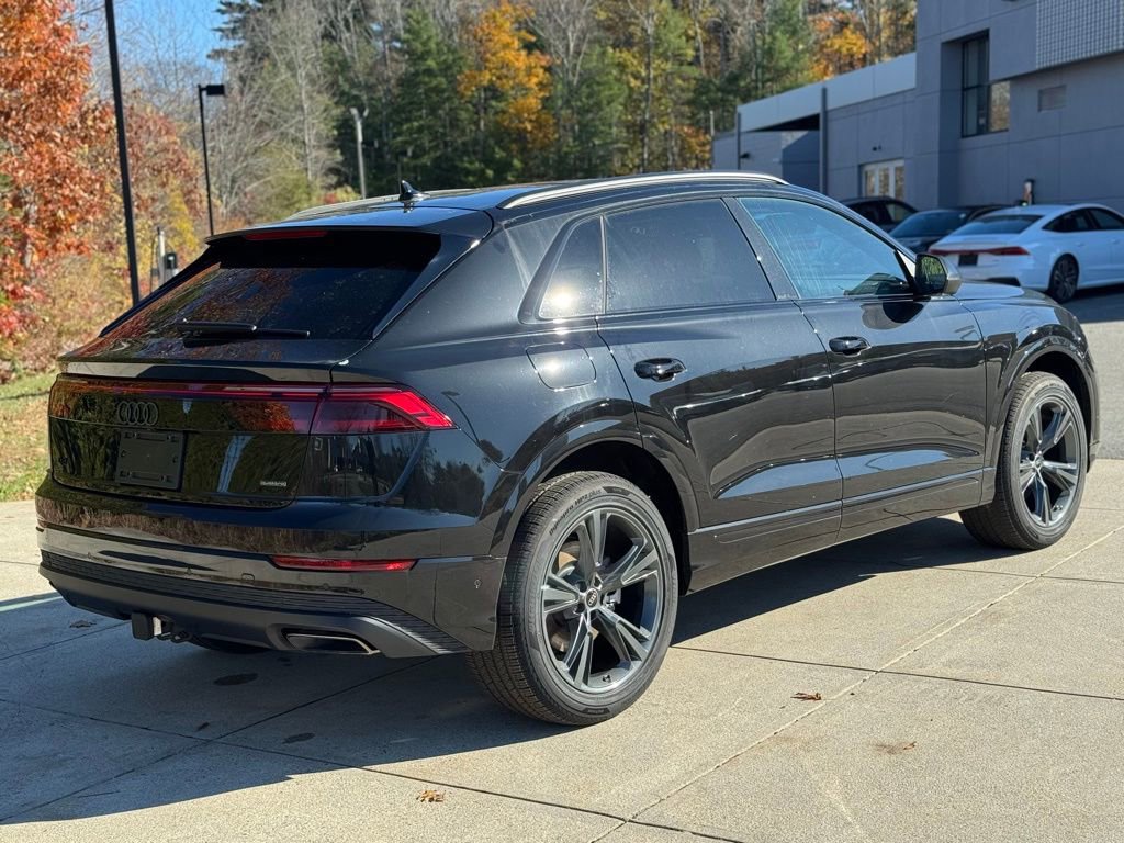 New 2026 Audi Q8 Premium image 8