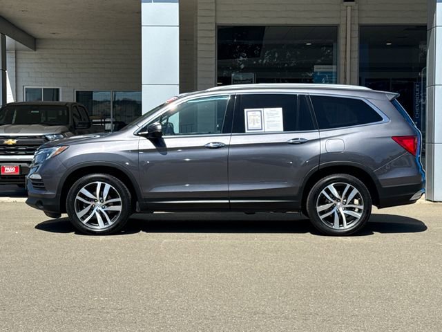 Used 2017 Honda Pilot Touring image 6