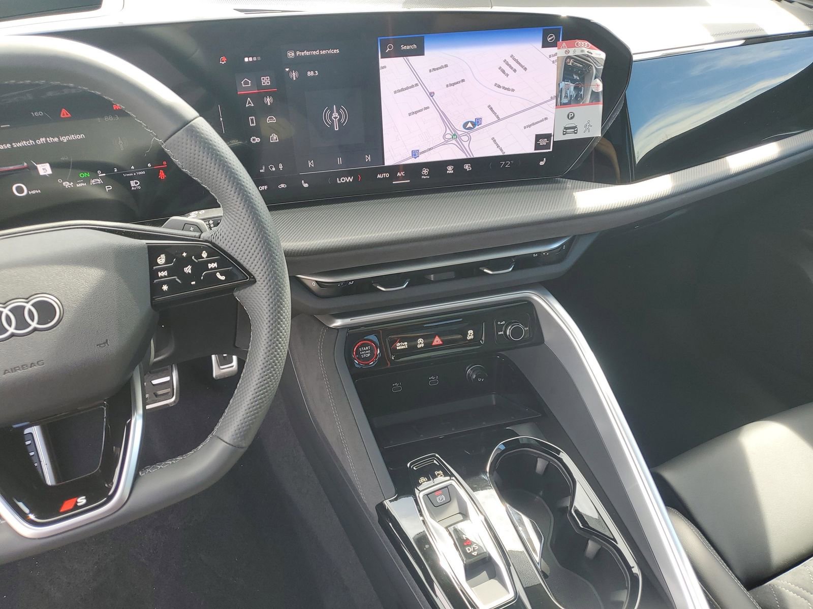 New 2025 Audi SQ5 Premium Plus image 24