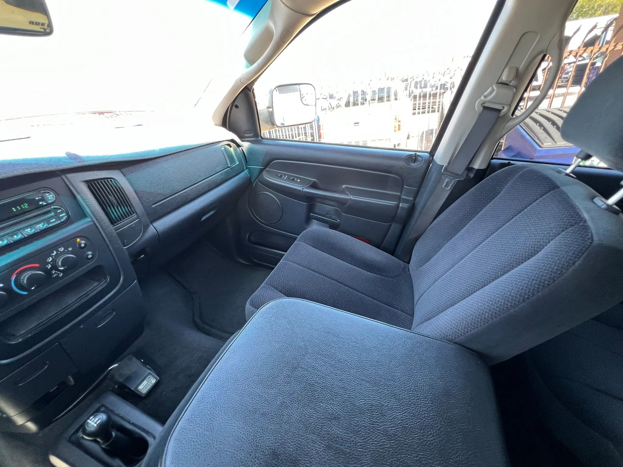 Used 2004 Dodge Ram 3500 Truck SLT w/ Trailer Tow Group AWD/4WD image 31