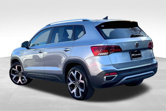 Used 2023 Volkswagen Taos SEL image 11