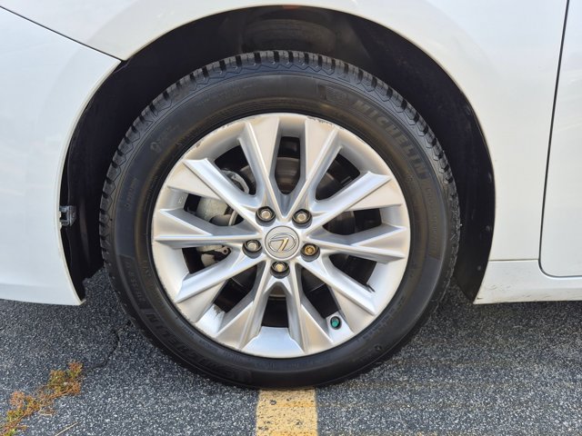 Used 2013 Lexus ES 300h w/ Premium Pkg FWD image 29