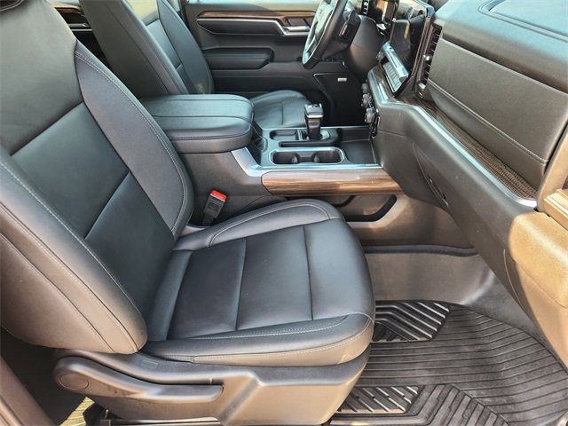 Used 2023 Chevrolet Silverado 1500 RST image 14