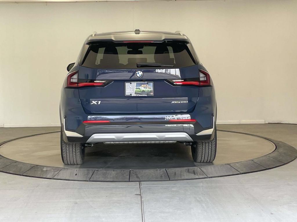 New 2026 BMW X1 xDrive28i w/ Convenience Package AWD/4WD image 4