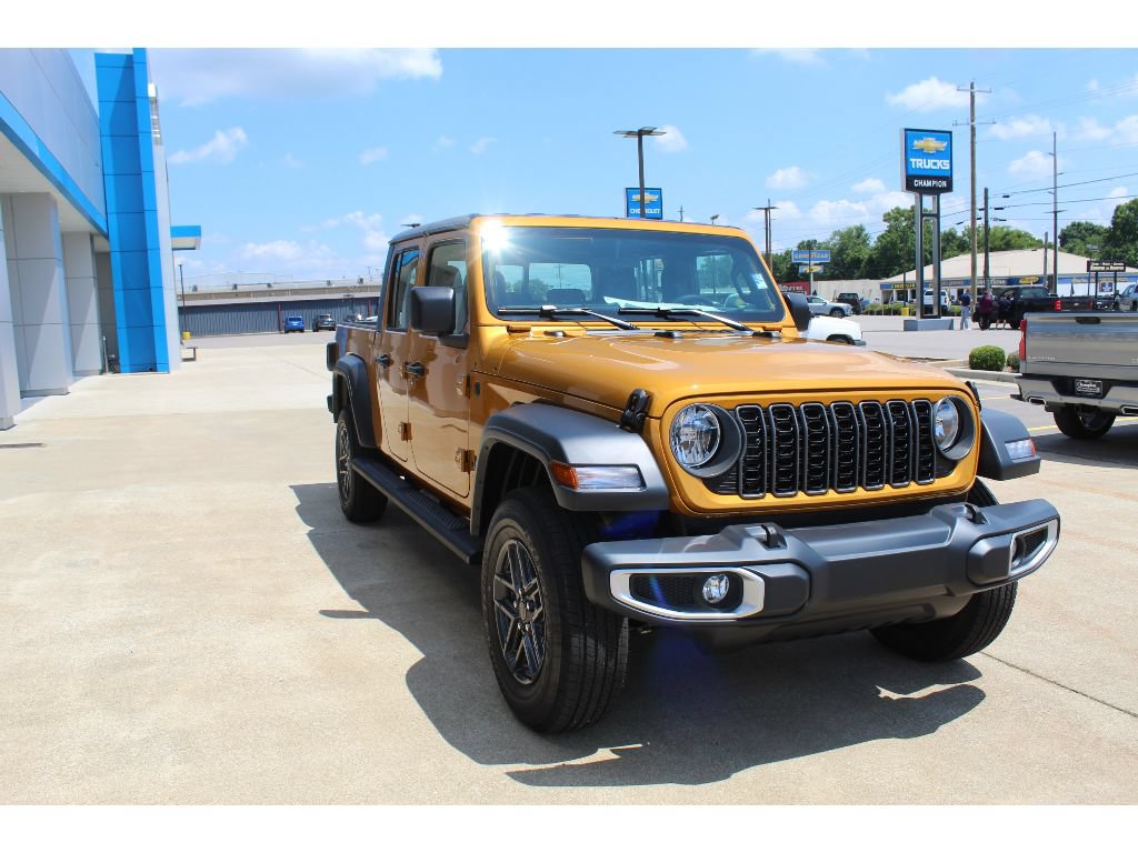 New 2026 Jeep Gladiator Sport AWD/4WD image 4